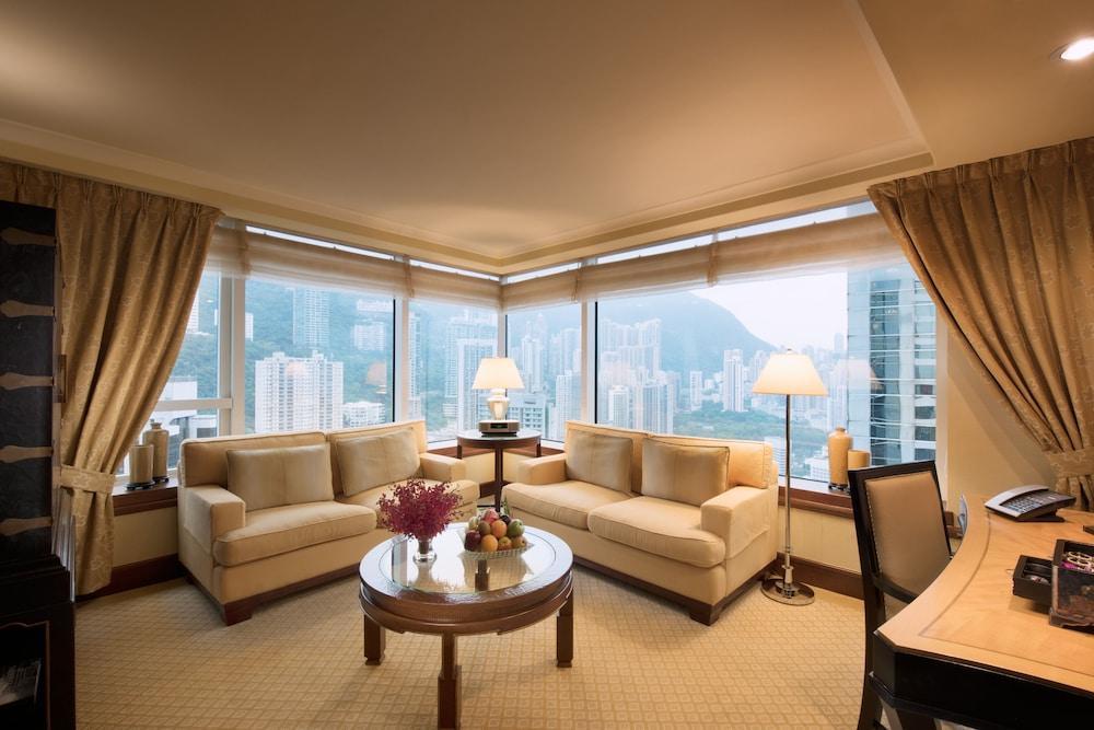Conrad 5* Гонконг