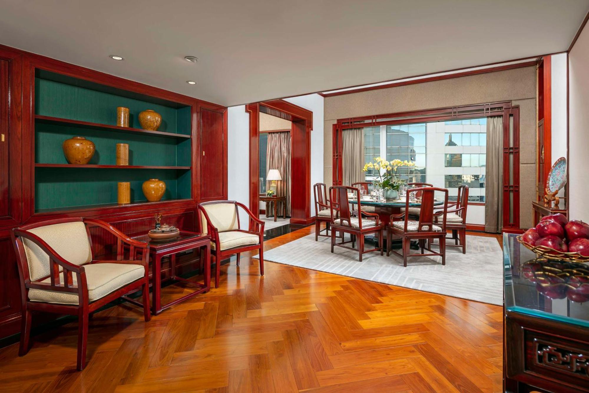 Conrad Hotel 5*