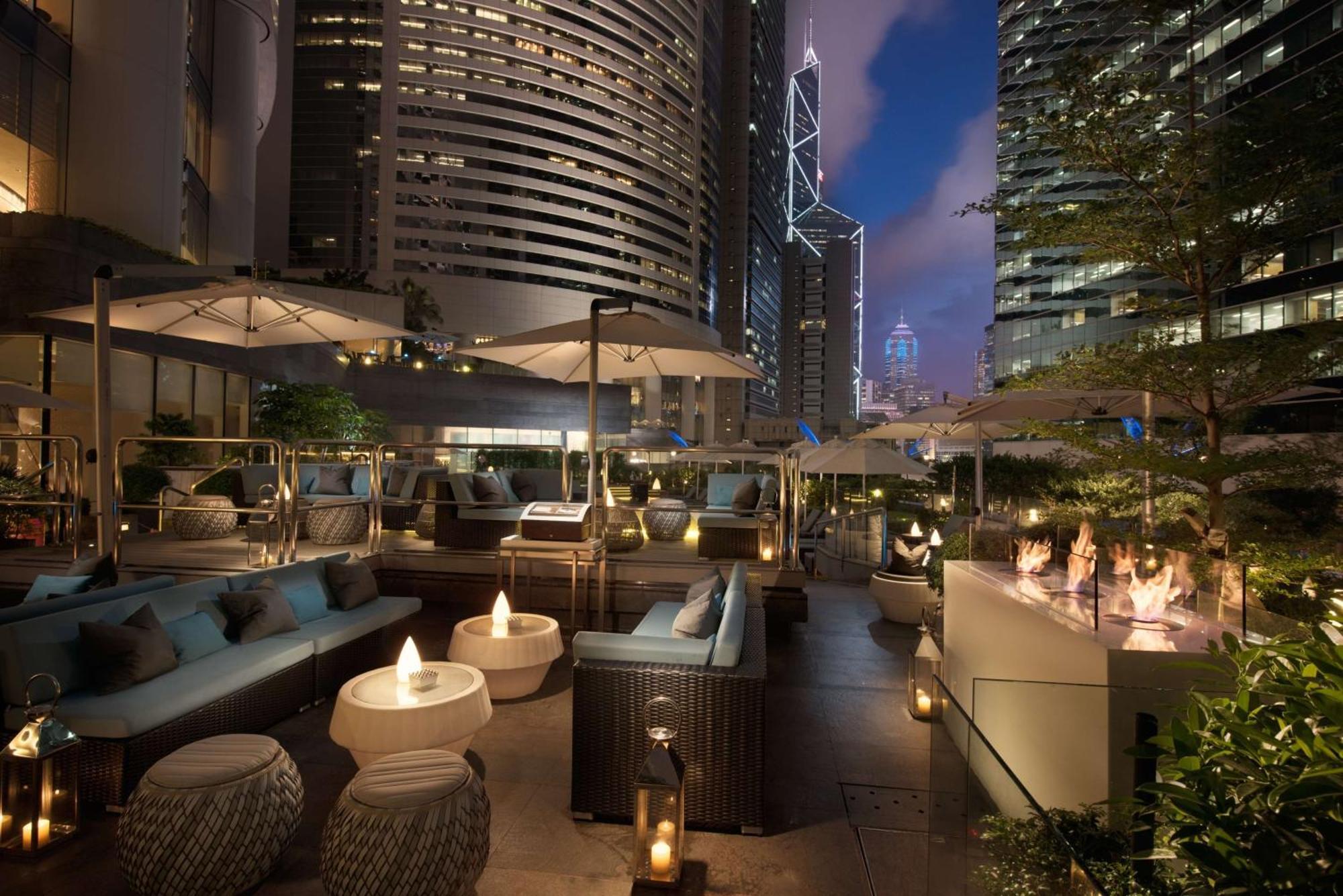 Conrad 5* Гонконг